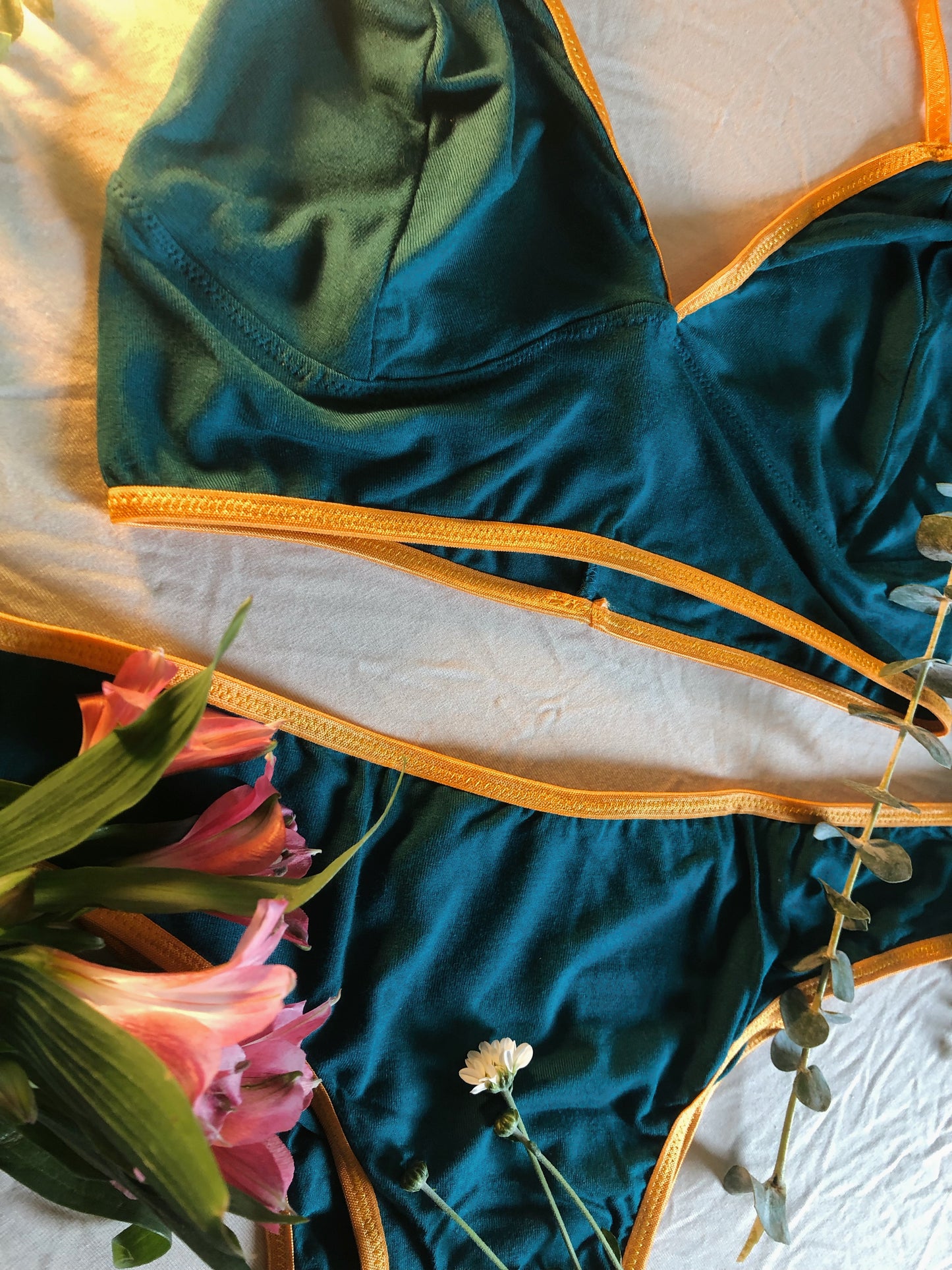 Bamboo Brallette/ Organic lingerie set