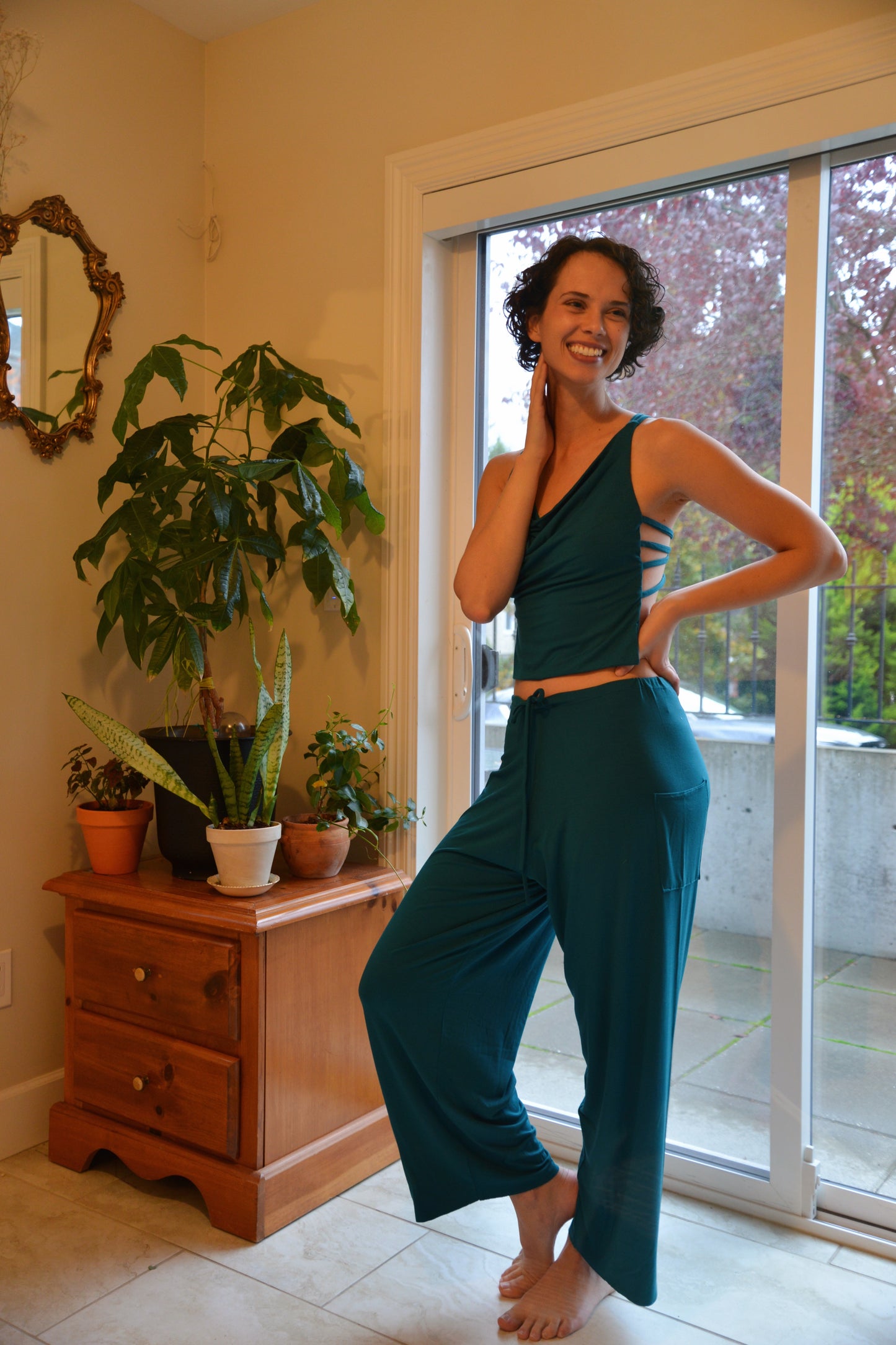 Mariana Yogi Bamboo Pants in teal / lounge pants